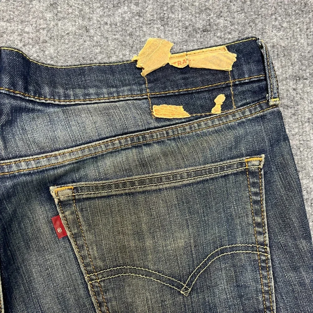Levi's Jeans Mens Blue Denim Stretch Mid Rise Classic Straight Zip Fly - 37X32.5